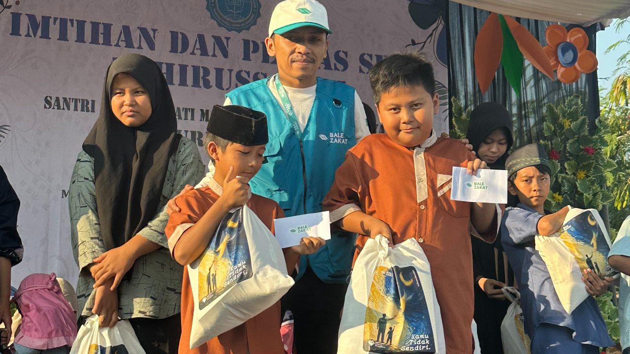 Kegiatan Berharap Berkah Muharam 2026, Bale Zakat memberikan santunan pada yatim, piatu dan dhuafa di Kabupaten Bandung